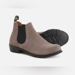 Blundstone Taupe Ankle Chelsea Boots